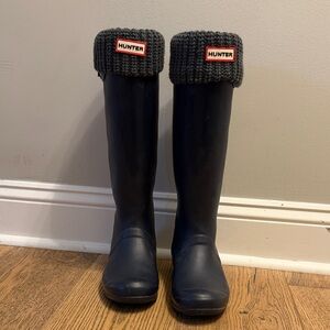 Hunter Women's Navy Rain Boots with Gray Cuff